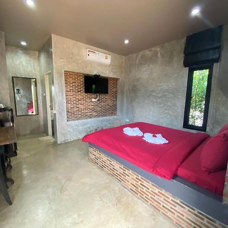 The Loft House Sakaeo Hotel Watthana Nakhon Eksteriør billede