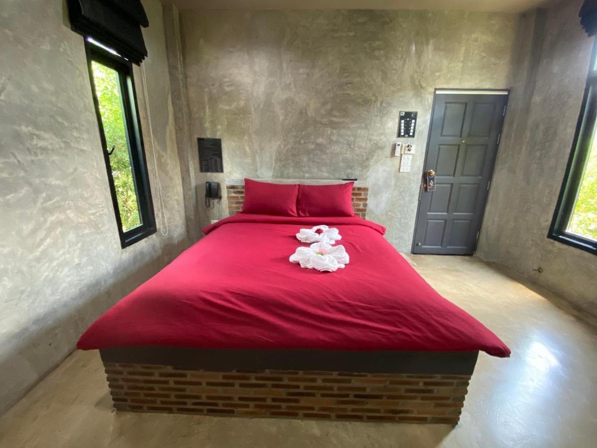 The Loft House Sakaeo Hotel Watthana Nakhon Eksteriør billede