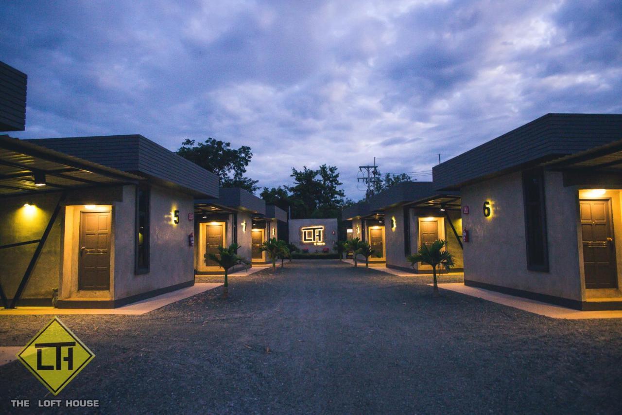 The Loft House Sakaeo Hotel Watthana Nakhon Eksteriør billede