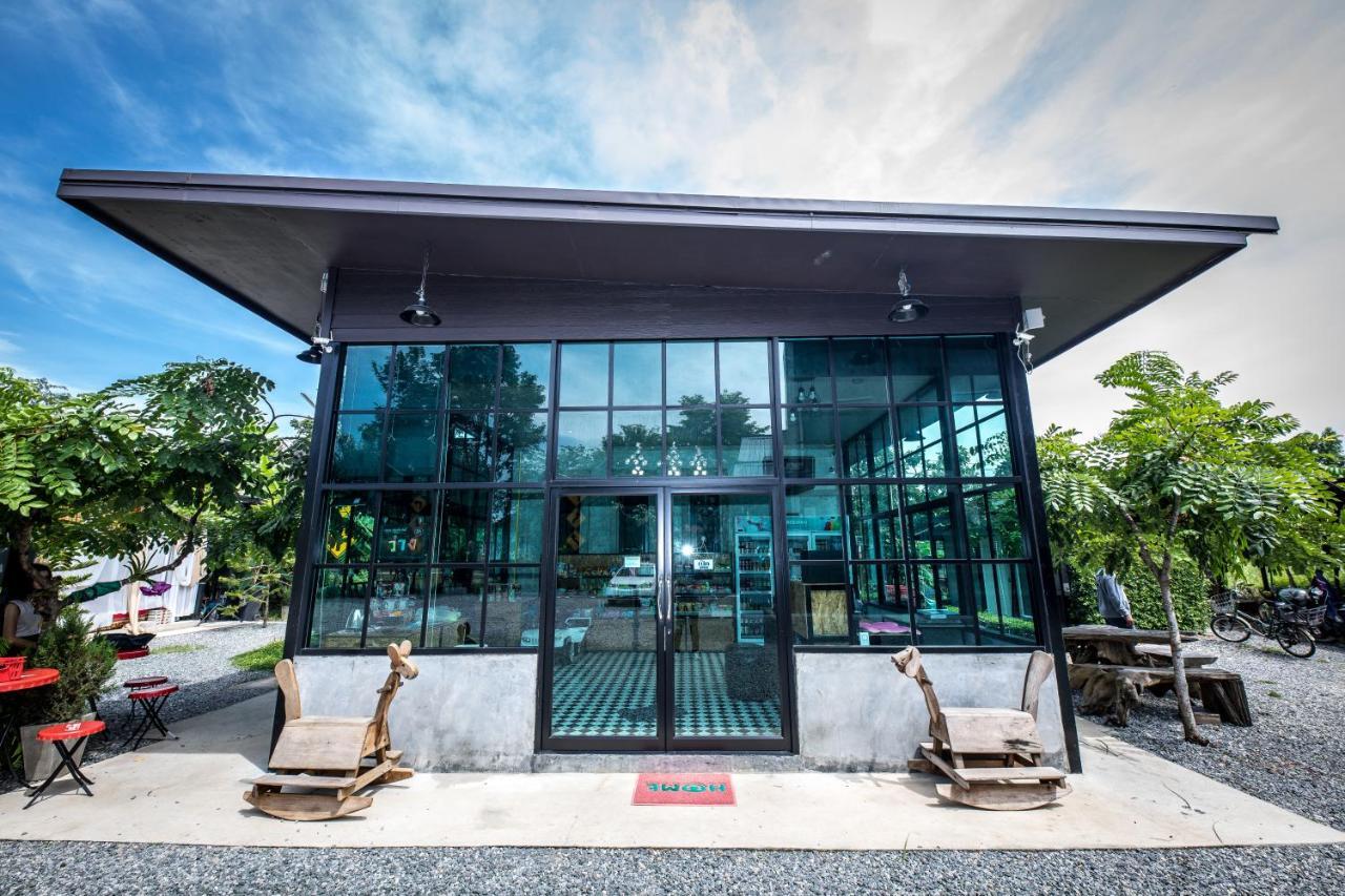The Loft House Sakaeo Hotel Watthana Nakhon Eksteriør billede